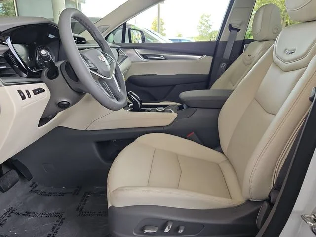Nuevos CADILLAC XT5 à Estados chez autogozo