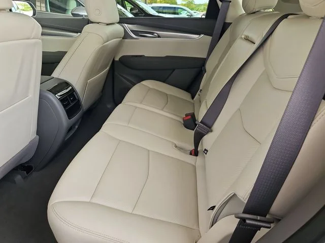 Nuevos CADILLAC XT5 à Estados chez autogozo