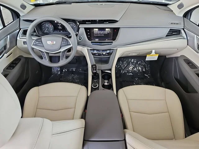 Nuevos CADILLAC XT5 à Estados chez autogozo