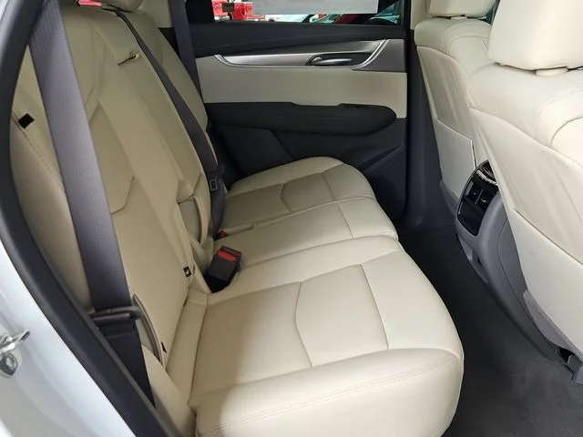 Nuevos CADILLAC XT5 à Estados chez autogozo