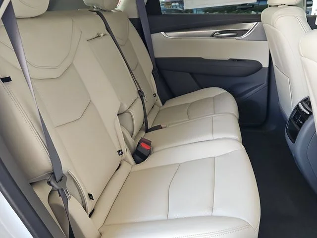 Nuevos CADILLAC XT5 à Estados chez autogozo