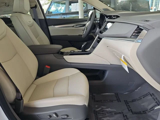 Nuevos CADILLAC XT5 à Estados chez autogozo