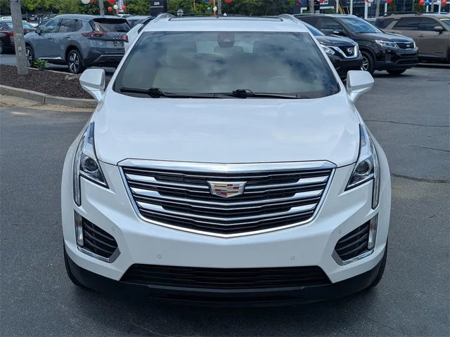 SEMINUEVOS CADILLAC XT5 at Kennesaw, in Town Center Nissan