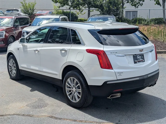 SEMINUEVOS CADILLAC XT5 at Kennesaw, in Town Center Nissan