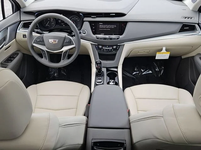 Nuevos CADILLAC XT5 à Estados chez autogozo