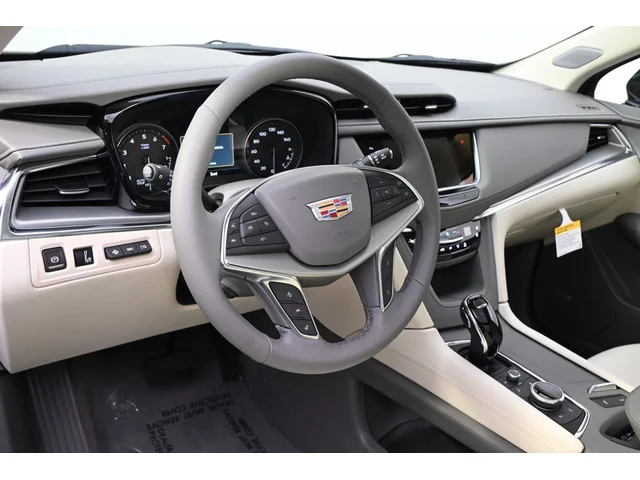 Nuevos CADILLAC XT5 à Estados chez autogozo