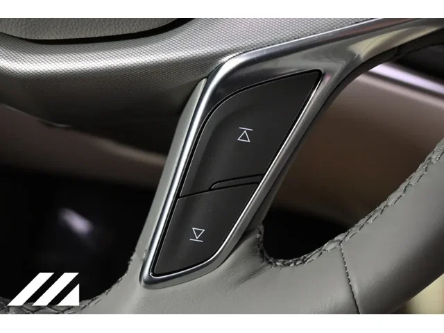 Nuevos CADILLAC XT5 à Estados chez autogozo