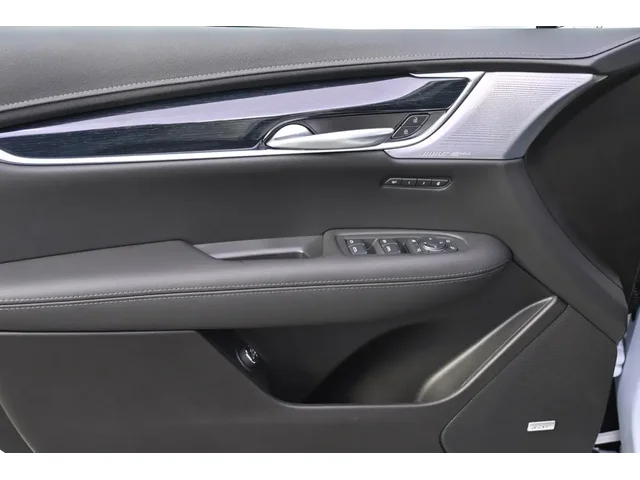 Nuevos CADILLAC XT5 à Estados chez autogozo