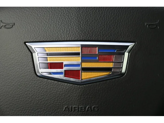 Nuevos CADILLAC XT5 à Estados chez autogozo