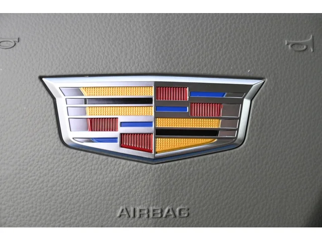 Nuevos CADILLAC XT5 à Estados chez autogozo