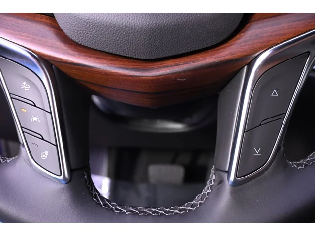 Nuevos CADILLAC XT5 à Estados chez autogozo