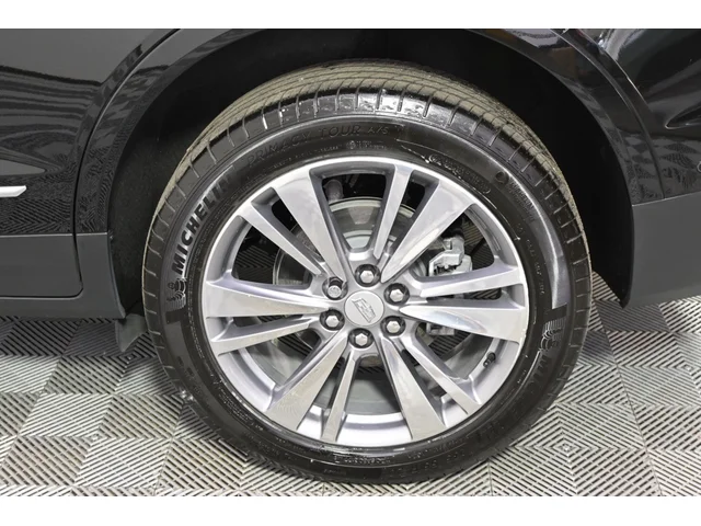 Nuevos CADILLAC XT5 à Estados chez autogozo