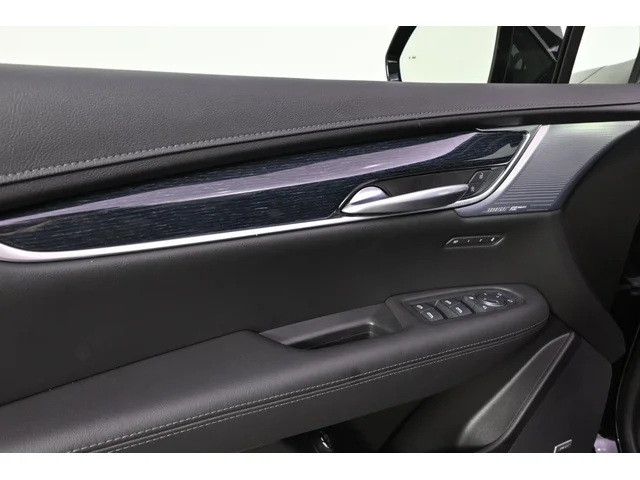 Nuevos CADILLAC XT5 à Estados chez autogozo