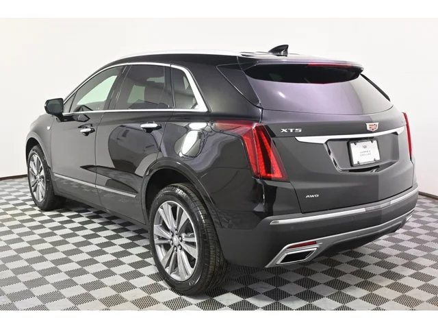 Nuevos CADILLAC XT5 à Estados chez autogozo