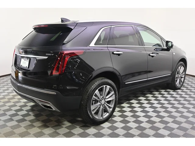 Nuevos CADILLAC XT5 à Estados chez autogozo