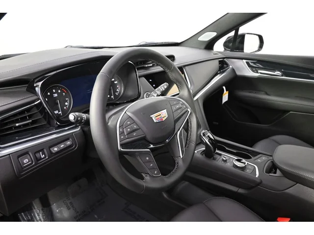 Nuevos CADILLAC XT5 à Estados chez autogozo