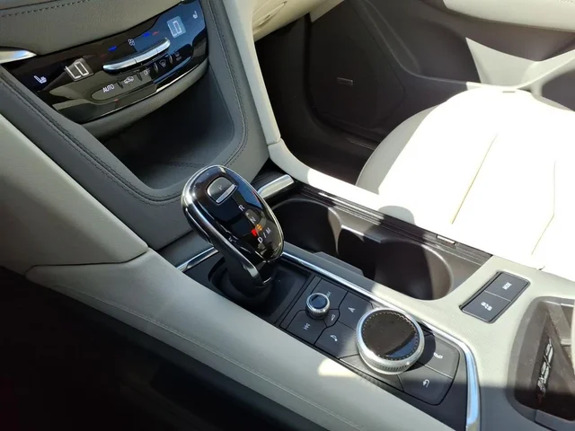 SEMINUEVOS CADILLAC XT5 a Vauxhall en Maplecrest Ford Lincoln of Union