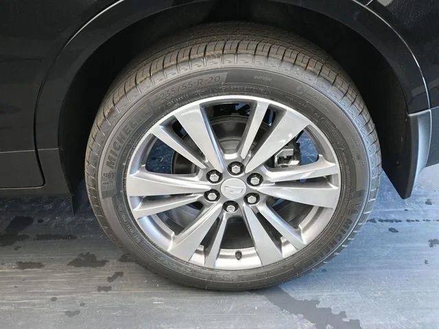 Nuevos CADILLAC XT5 à Estados chez autogozo
