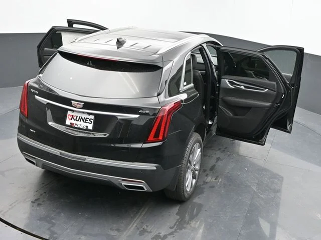 Nuevos CADILLAC XT5 à Estados chez autogozo