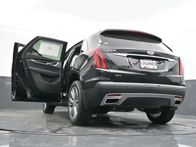 Nuevos CADILLAC XT5 à Estados chez autogozo