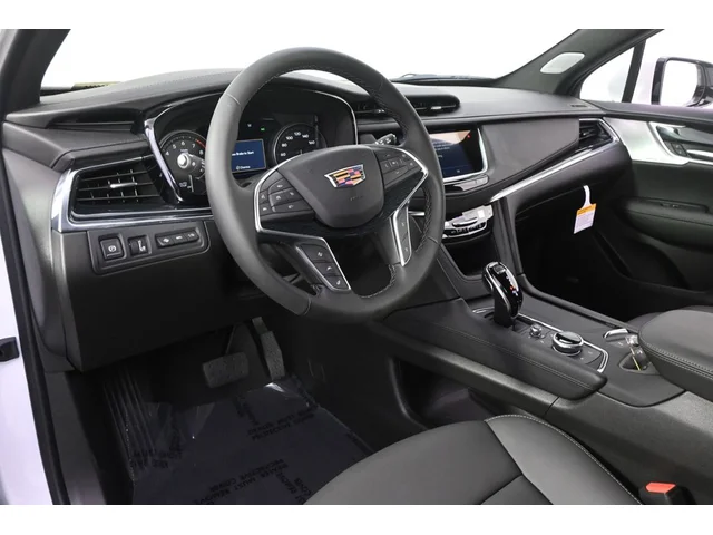 Nuevos CADILLAC XT5 à Estados chez autogozo