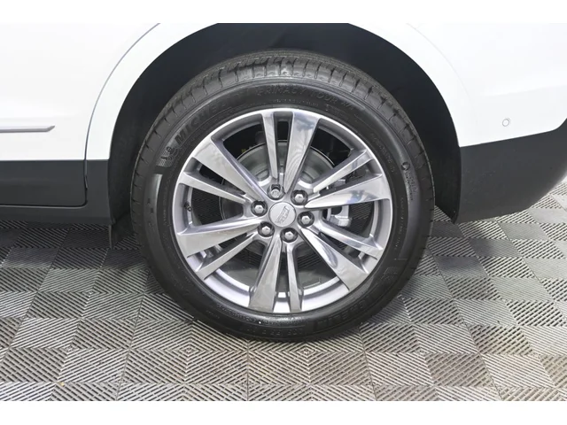 Nuevos CADILLAC XT5 à Estados chez autogozo