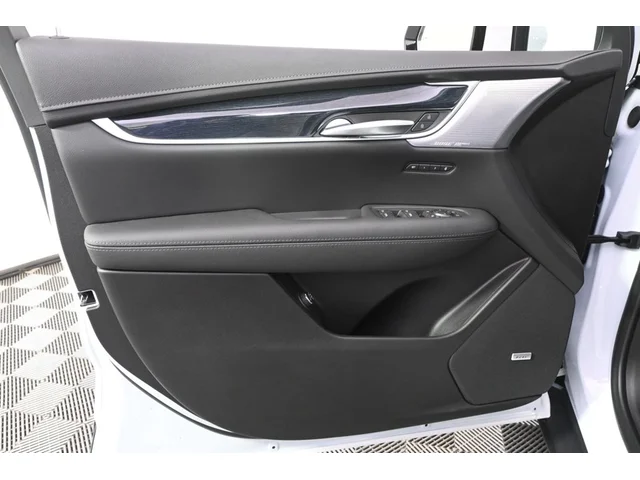 Nuevos CADILLAC XT5 à Estados chez autogozo