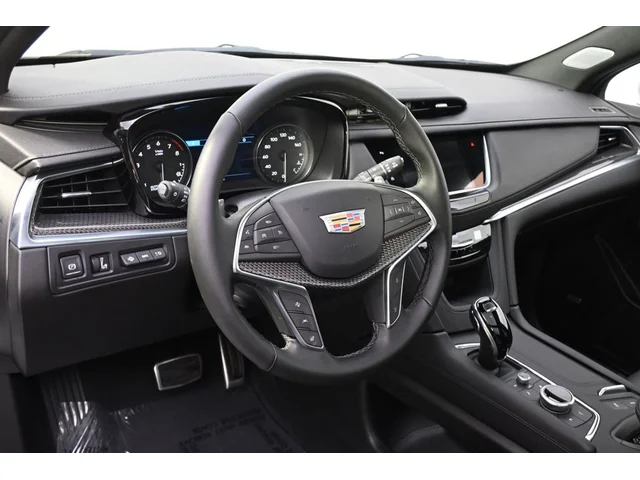 Nuevos CADILLAC XT5 à Estados chez autogozo