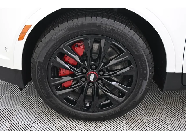 Nuevos CADILLAC XT5 à Estados chez autogozo