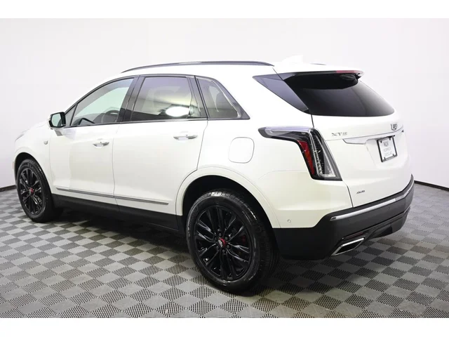 Nuevos CADILLAC XT5 à Estados chez autogozo