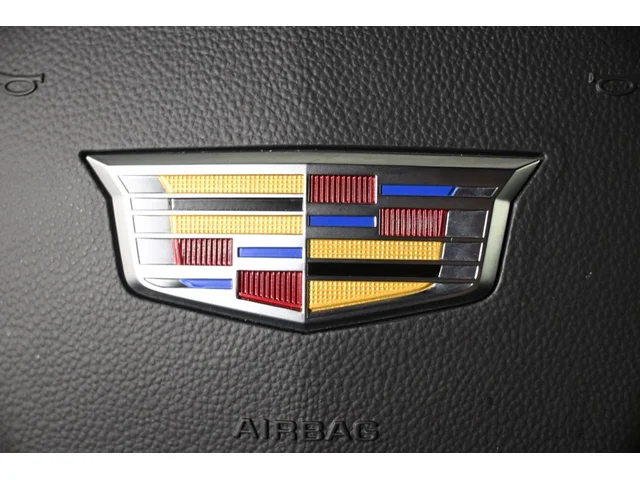 Nuevos CADILLAC XT5 à Estados chez autogozo