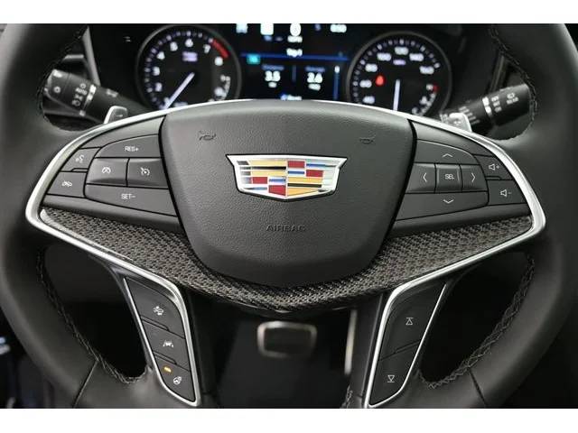 Nuevos CADILLAC XT5 à Estados chez autogozo