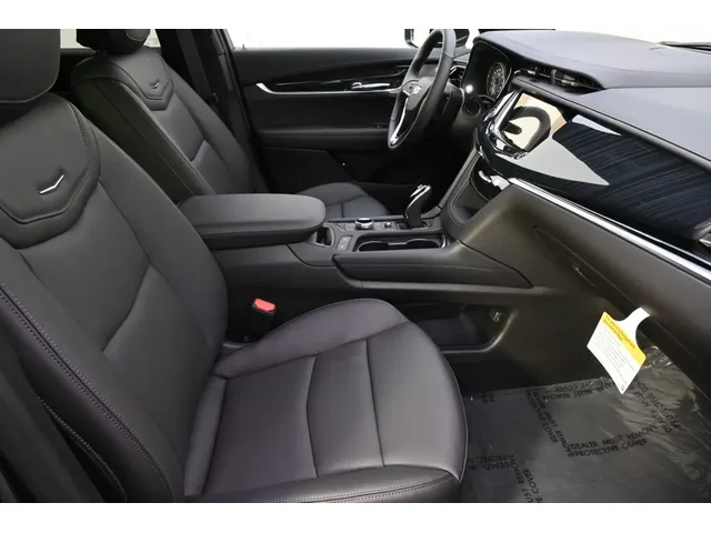 Nuevos CADILLAC XT6 à Estados chez autogozo
