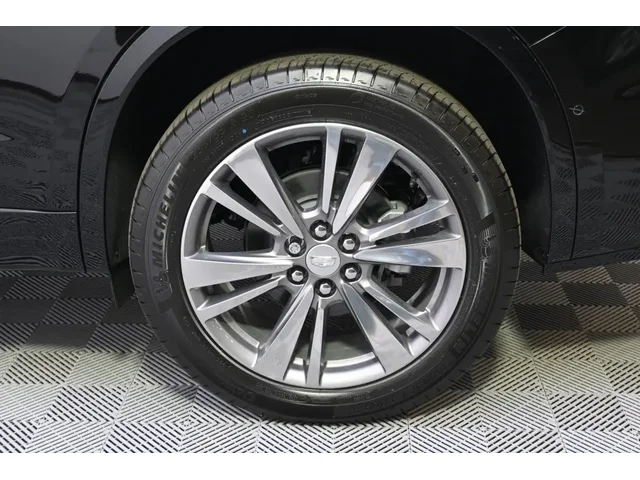 Nuevos CADILLAC XT6 à Estados chez autogozo