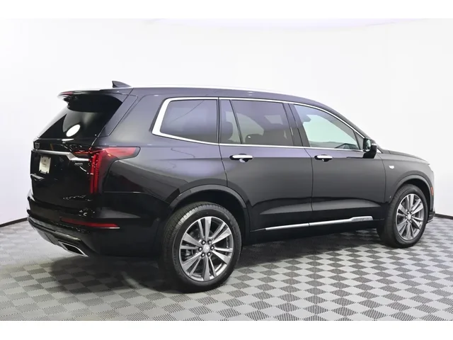 Nuevos CADILLAC XT6 à Estados chez autogozo