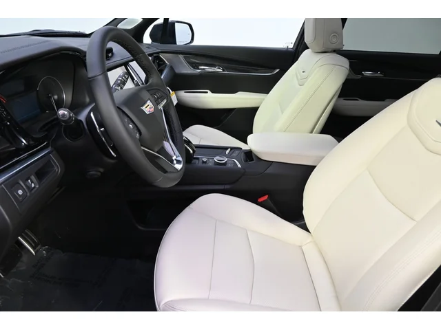Nuevos CADILLAC XT6 à Estados chez autogozo