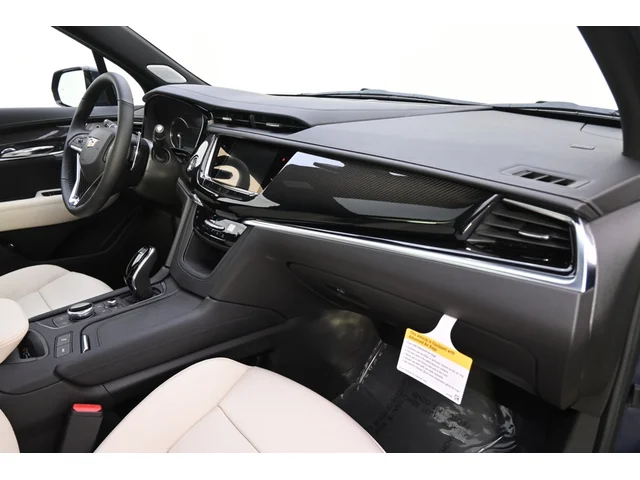 Nuevos CADILLAC XT6 à Estados chez autogozo