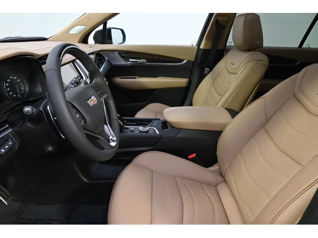 Nuevos CADILLAC XT6 à Estados chez autogozo