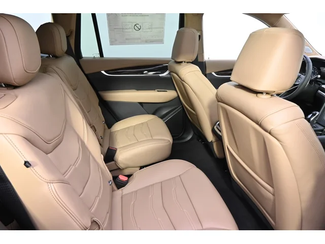 Nuevos CADILLAC XT6 à Estados chez autogozo