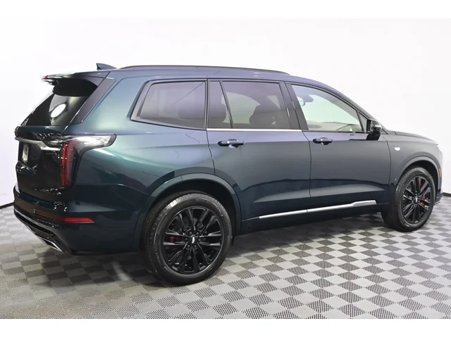 Nuevos CADILLAC XT6 à Estados chez autogozo