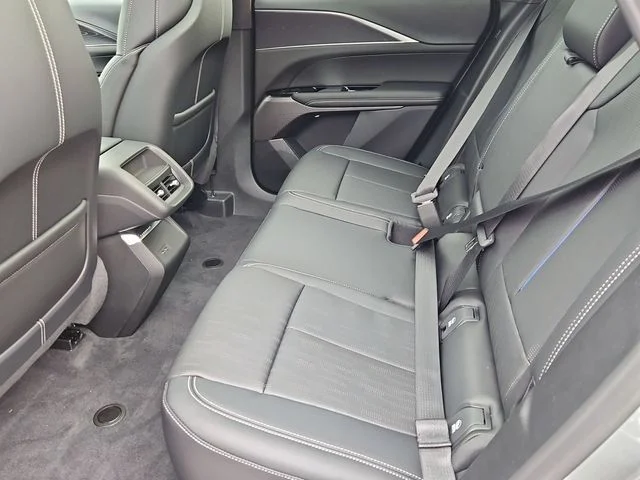 Nuevos CADILLAC LYRIQ à Estados chez autogozo