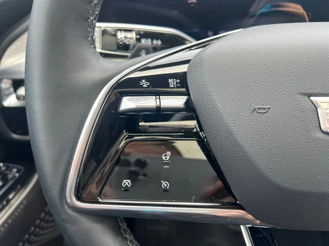 SEMINUEVOS CADILLAC LYRIQ a Estados en autogozo