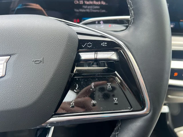 SEMINUEVOS CADILLAC LYRIQ a Estados en autogozo
