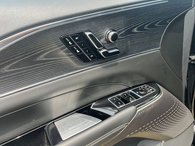 SEMINUEVOS CADILLAC LYRIQ a Estados en autogozo