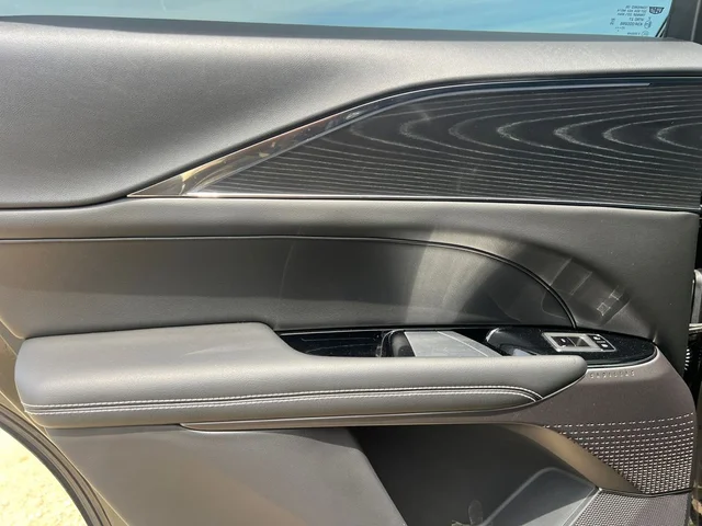 SEMINUEVOS CADILLAC LYRIQ a Estados en autogozo
