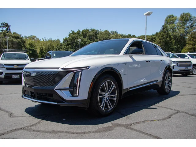 SEMINUEVOS CADILLAC LYRIQ a Estados en autogozo