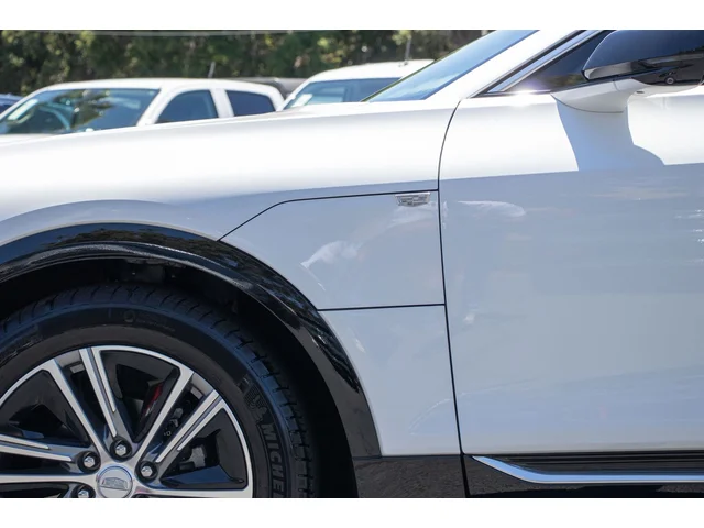 SEMINUEVOS CADILLAC LYRIQ a Estados en autogozo