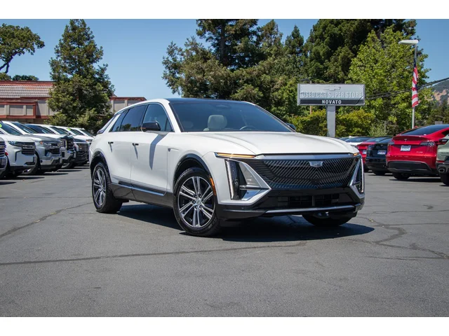SEMINUEVOS CADILLAC LYRIQ a Estados en autogozo