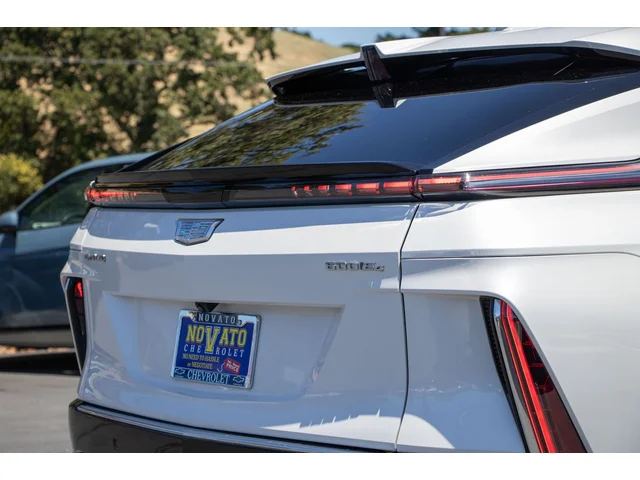 SEMINUEVOS CADILLAC LYRIQ a Estados en autogozo