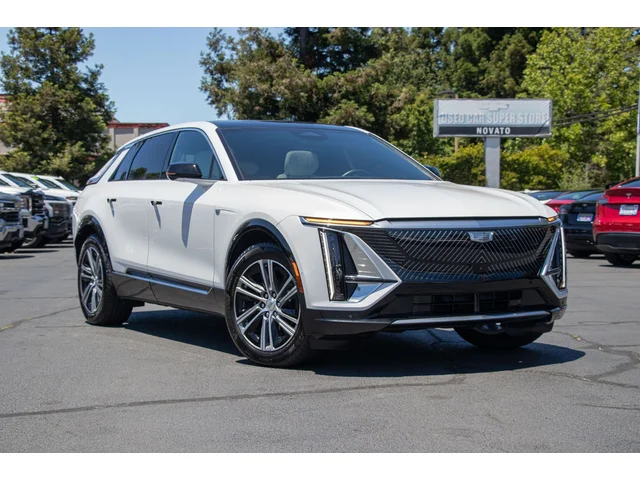 SEMINUEVOS CADILLAC LYRIQ a Estados en autogozo